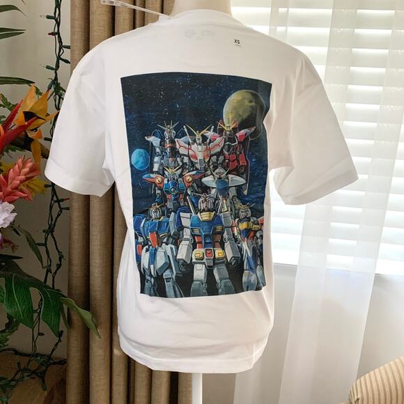 Uniqlo Mobile Suit GUNDAM 45th Anniversary UT Graphic T-Shirt in White - Picture 8 of 14